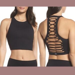 BNWT ALO Yoga Movement Bra in Black Size M